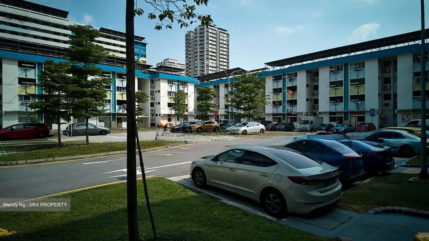 Bedok North Street 3 (D16), Shop House #576592691